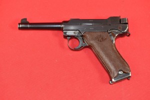 #5527 PISTOLET LAHTI L-35, III SERIA, 1945, kal. 9x19