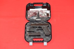 #6751 PISTOLET GLOCK 47 MOS/FS/M13, kal. 9x19 (74016)