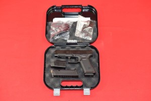 #6752 PISTOLET GLOCK 47 MOS/FS, kal. 9x19 (47863)