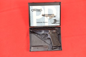 #7533 PISTOLET WALTHER PP,  ROK 1972, Kal. 22lr