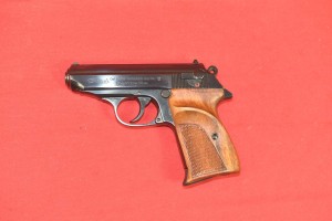 #7552 PISTOLET WALTHER PPK,  ROK 1961, Kal. 7,65Br.