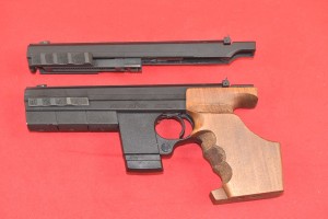 #8245 PISTOLET HAMMERLI 280  kal.22lr + ADAPTER kal.32S&W