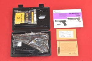 #8342 PISTOLET BUCK MARK, kal.22lr