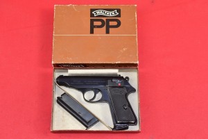 #8487 PISTOLET WALTHER PP,  ROK 1971, Kal. 22lr