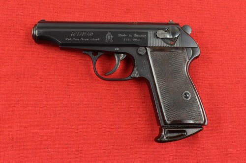 0anVC1.jpg