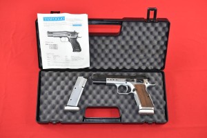 #2926 PISTOLET TANFOGLIO P-45, PRODUKCJA WŁOSKA, Kal. 45 ACP