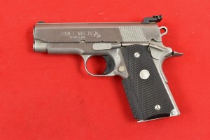  #2071 PISTOLET COLT MKIV SERIES 80 OFFICER'S ACP kal. 45ACP 