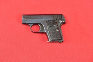 #4976 PISTOLET BROWNING FN 1906, BELGIA, Kal. 6,35