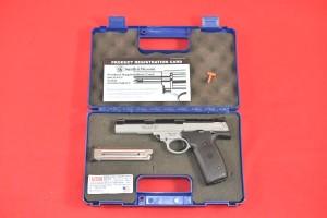 #5438 PISTOLET SMITH & WESSON 22S-1, Kal. 22lr
